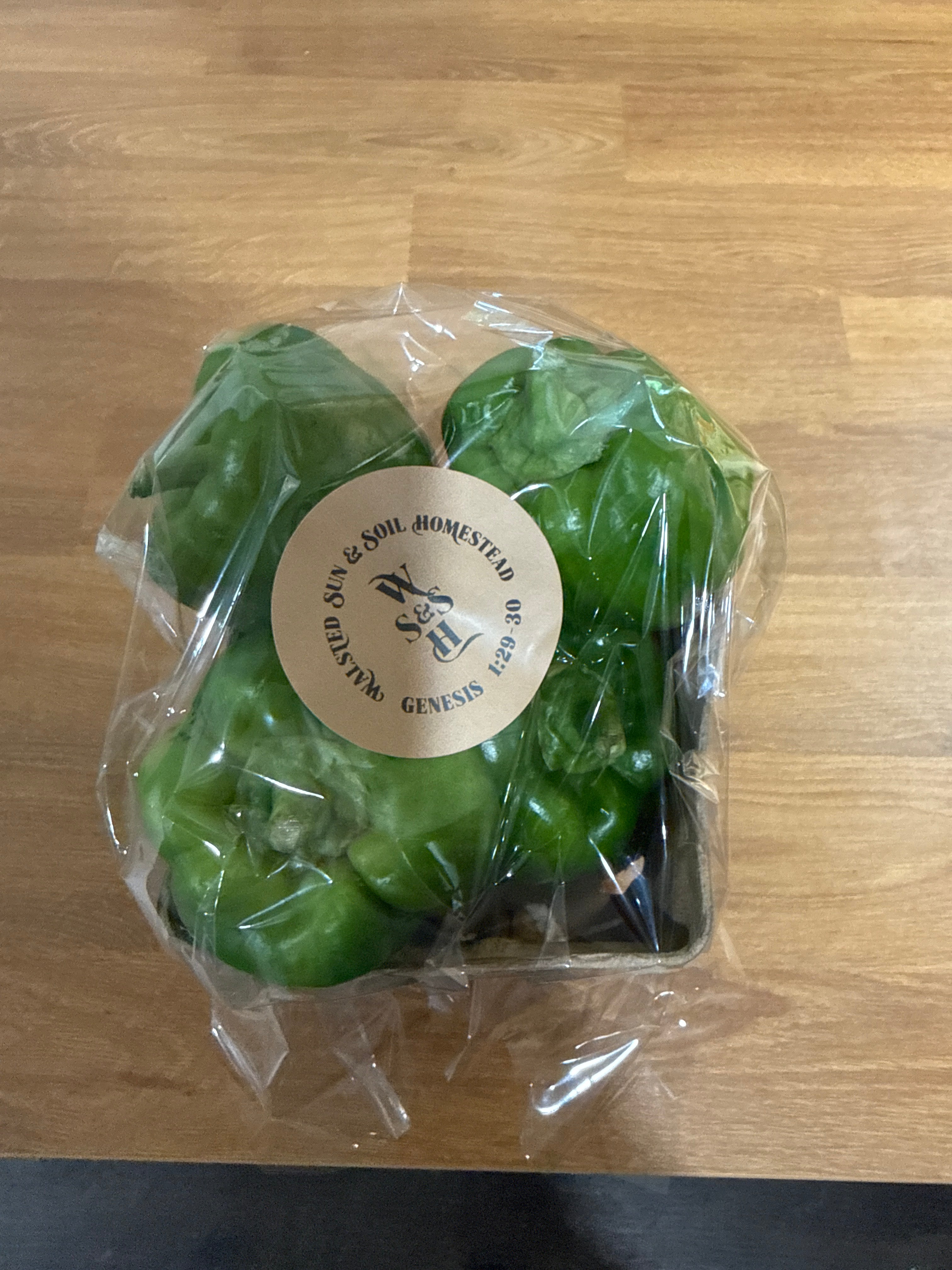 Green peppers organic