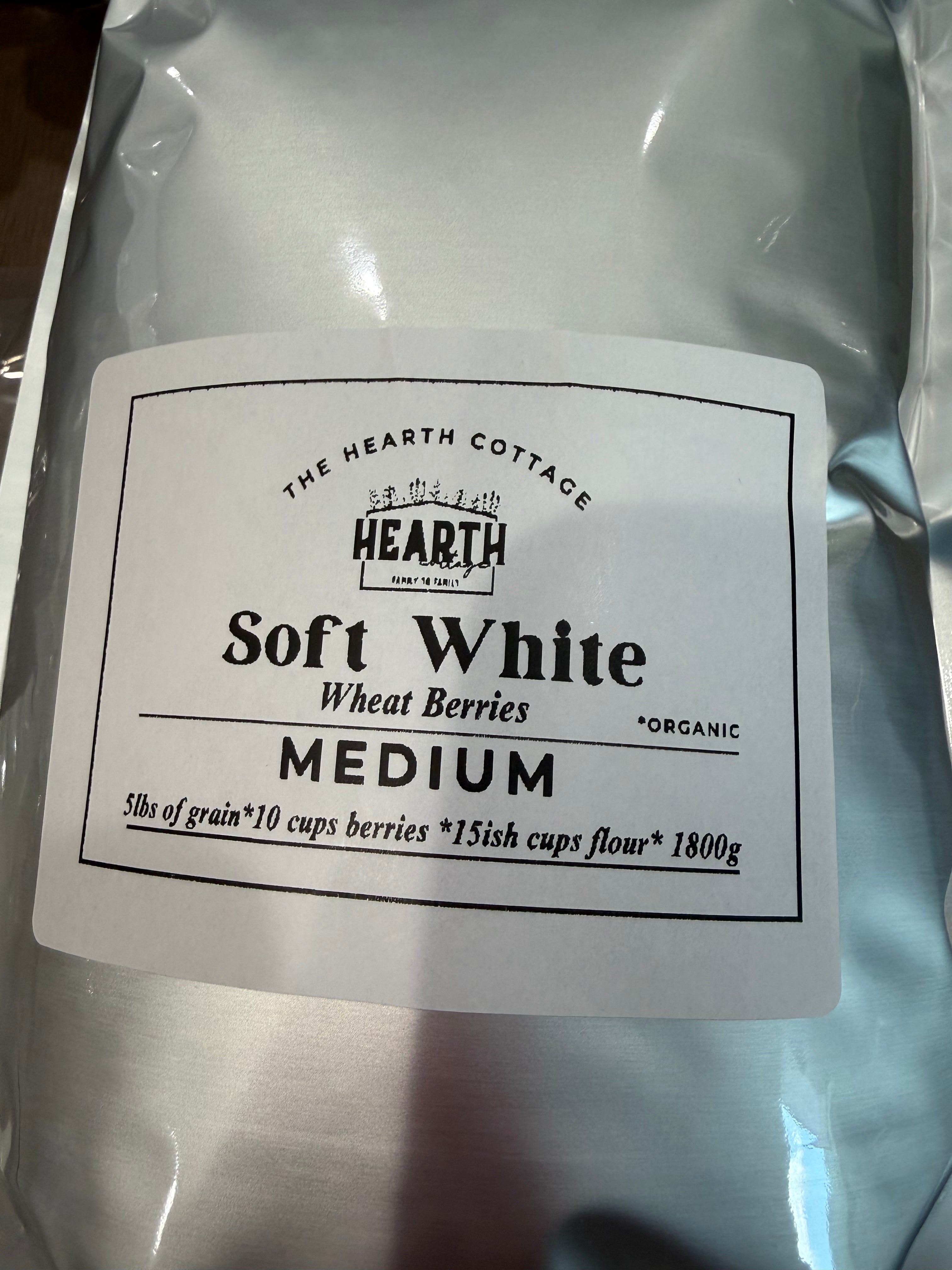 MEDIUM Soft White Grains